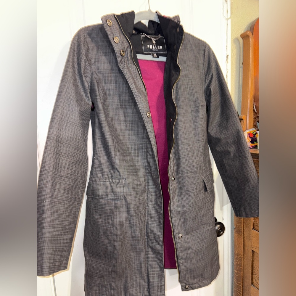 Feller Seattle Women’s XS Raincoat Trench Gray Plaid Hooded - Picture 4 of 15